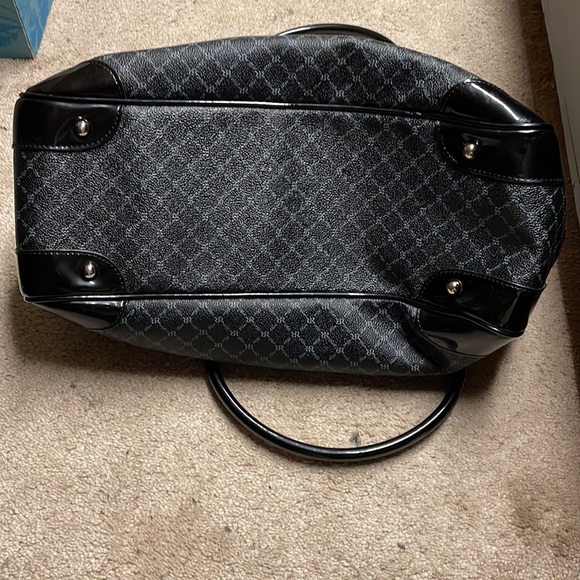 Cute Rioni purse - Picture 5 of 6